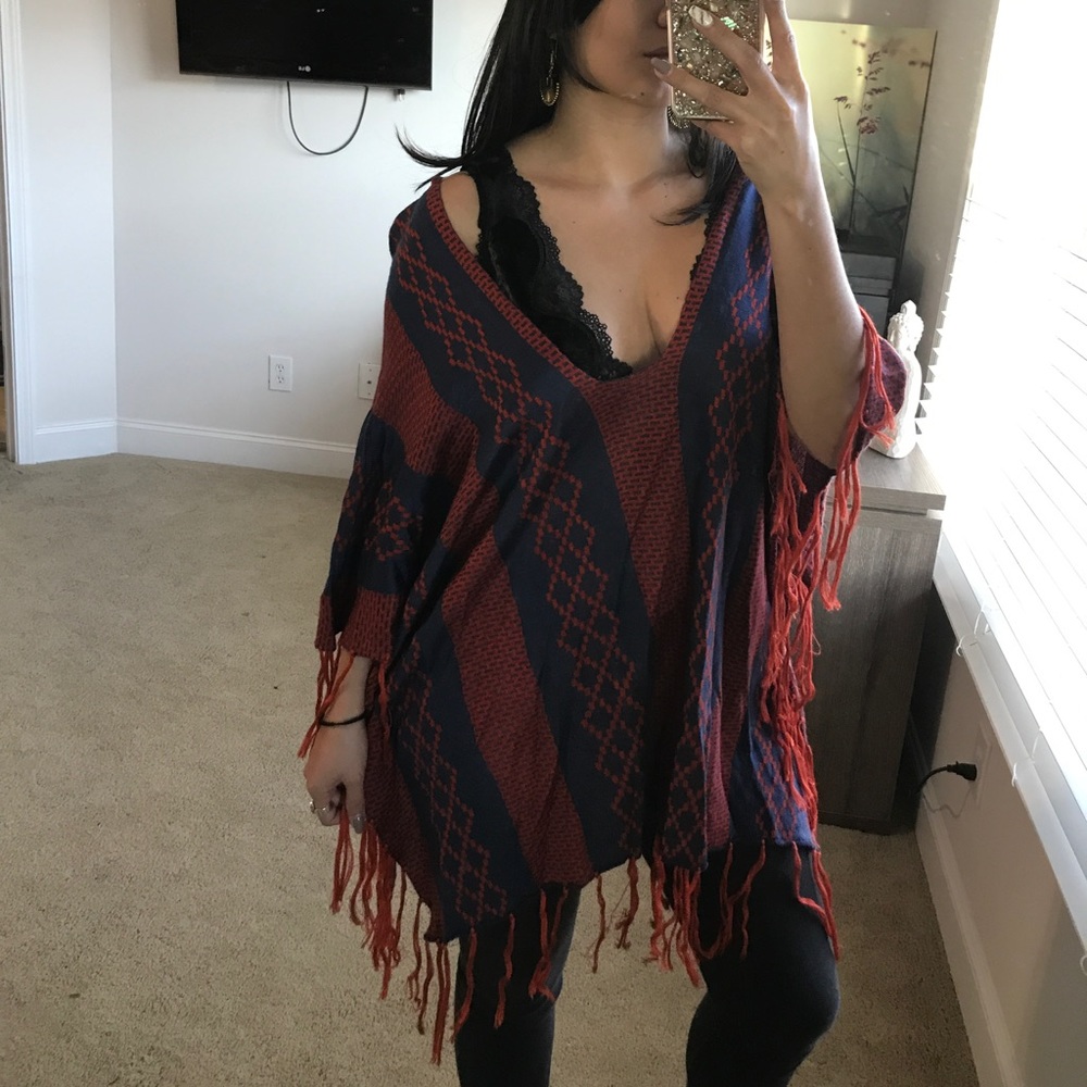🔴 soft poncho